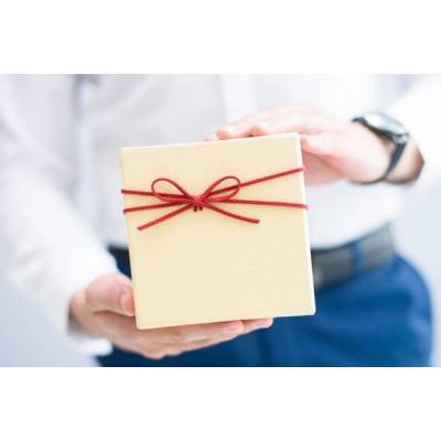 Alegi cadouri pentru barbati: cum gasesti produsul potrivit?