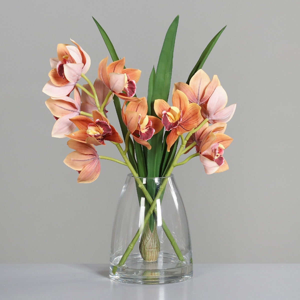 Aranjament premium cu orhidee artificiala Cymbidium portocaliu in vas de sticla, 48 cm