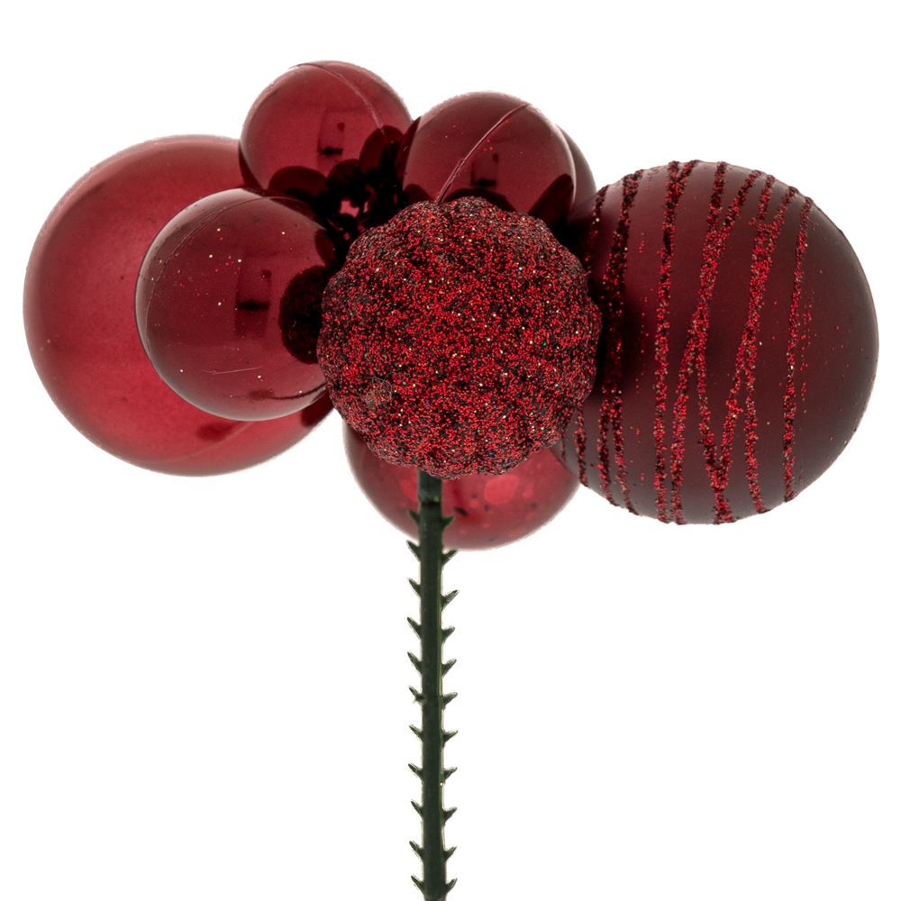Trei crengute decorative cu globuri mici visinii pentru aranjamente de Craciun
