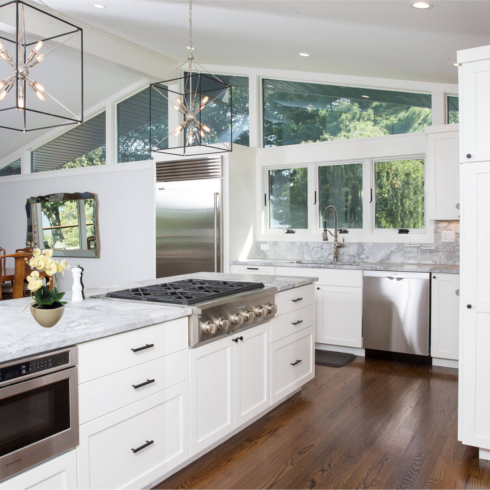 Orhidee artificiala Phalaenopsis crem in vas ceramic, 30 cm