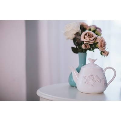 Decorarea locuinței cu flori artificiale: idei practice