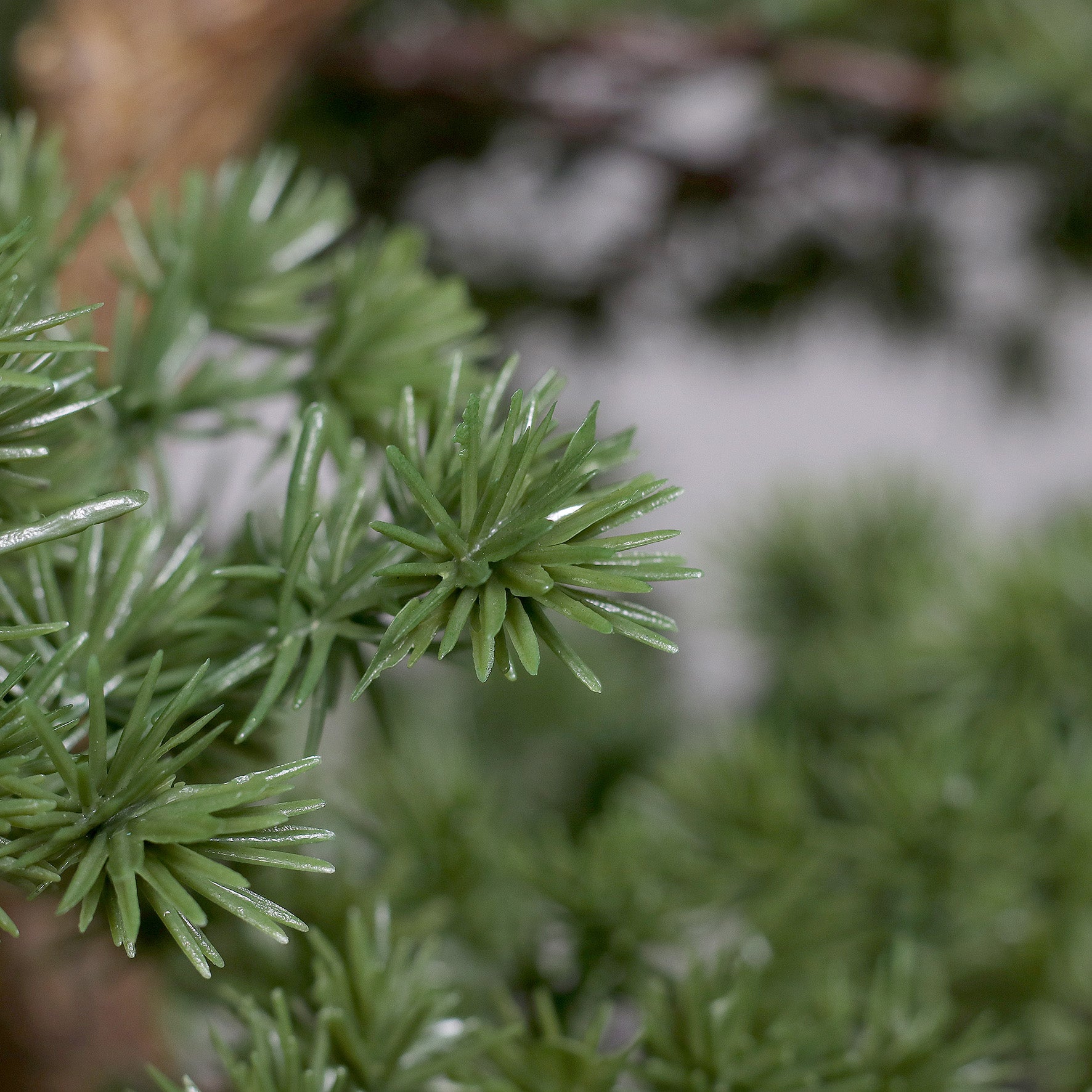 Bonsai artificial in ghiveci negru plastic, 83 cm