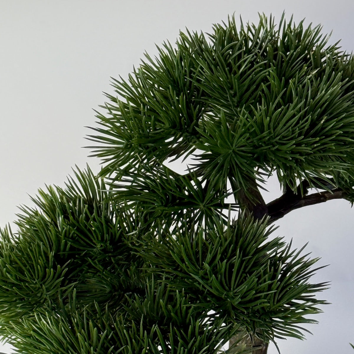 Bonsai artificial in bol ceramic alb, 48 cm