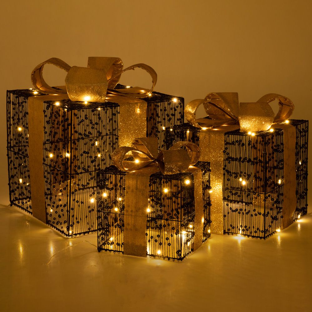 Decoratiune Craciun set 3 cutii de cadou, iluminate cu leduri, 15/20/25 cm