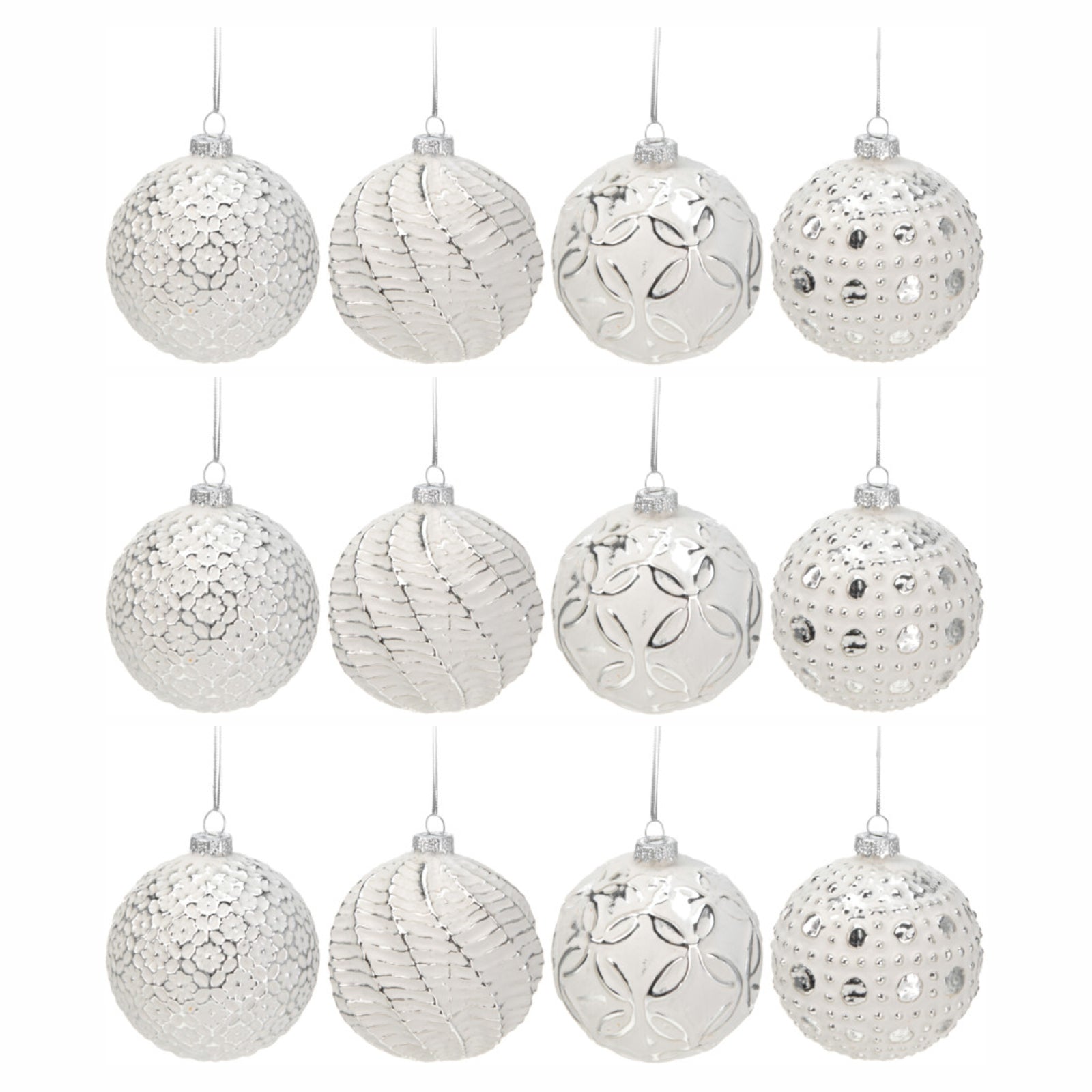 Set douasprezece globuri rotunde din sticla alba decorate cu sclipici argintiu stralucitor pentru bradul de Craciun