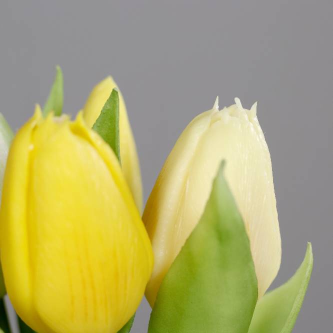 Buchet de 5 lalele artificiale cu aspect real, galbene si crem, 31 cm