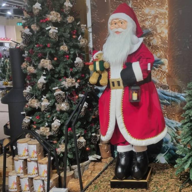 Decoratiune Mos Craciun luminoasa, animata si muzicala, 200 cm