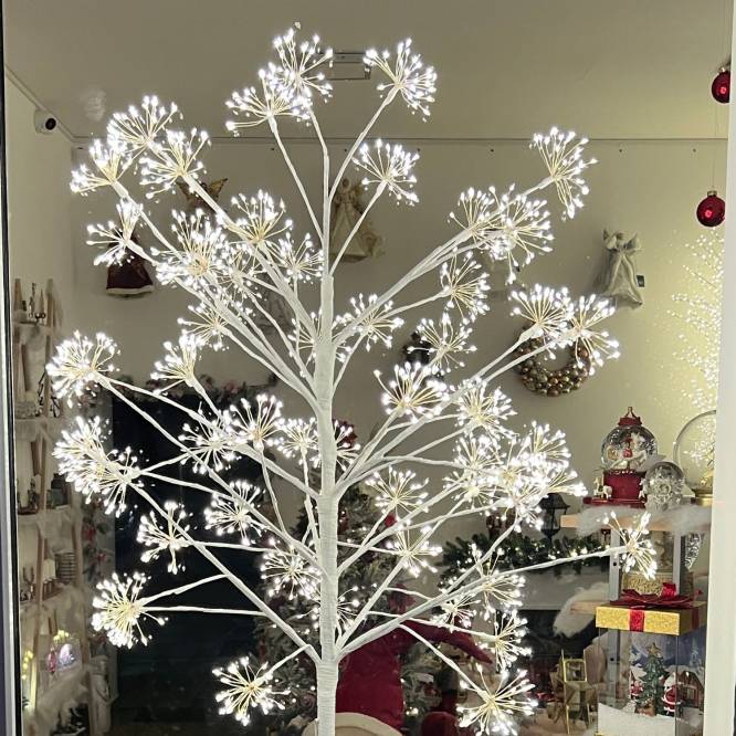 Copac iluminat cu 1120 de leduri 150 cm