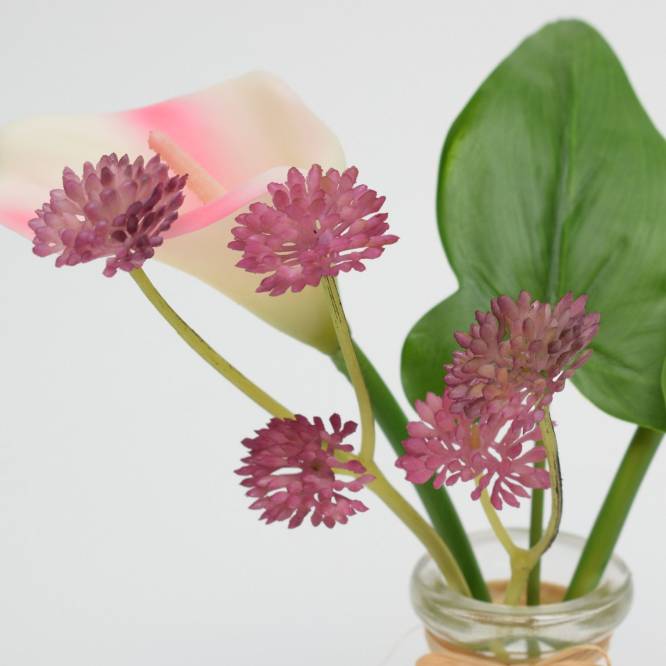 Cala artificiala 25 cm cu petale roz in vas de sticla , aspect 100% natural